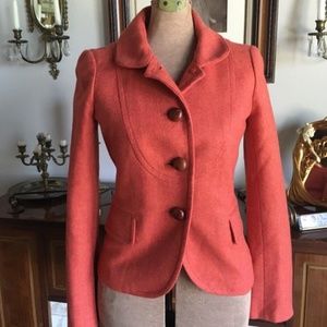 This is a gorgeous women's vintage-inspired herrin